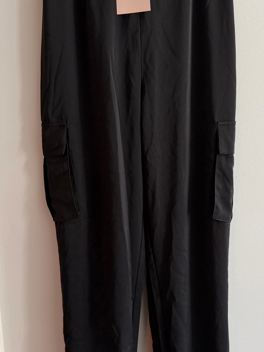 New with tags superdown black silky jogger cargo pants